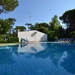 Сasa de vacaciones Villaggio Paradiso *
