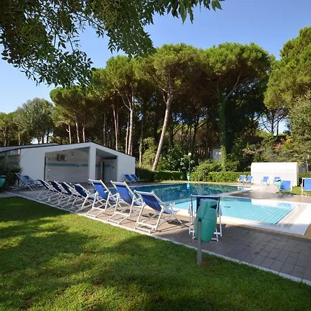Semesterbostad Villaggio Paradiso